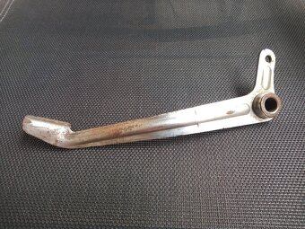 predám páku zadnej brzd.na Jawa 550 - 10