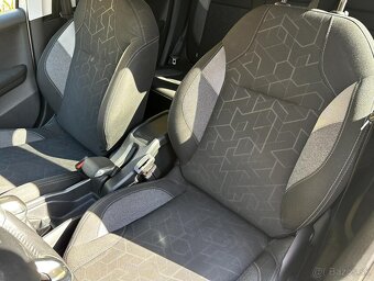 Peugeot 2008 1.2 PureTech Style - 10