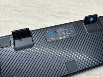 Logitech G Pro Keyboard - 10