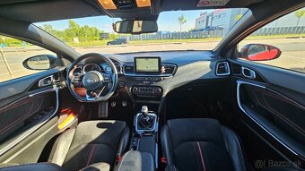 KIA Pro_cee’d Combi 150kw Manuál - 10