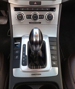 Passat 2.0TDI 130kw 4motion DSG - 10