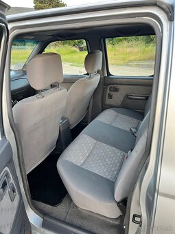 Nissan Navara D22 - 10