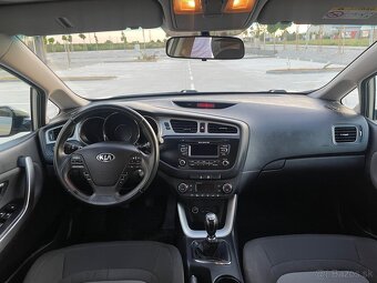 KIA Ceed 1.6 GDI LX Silver - 10