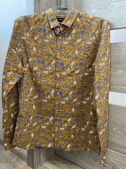 Pánsky oblek – slim fit, vlna 100 % (veľkosť M) - 10