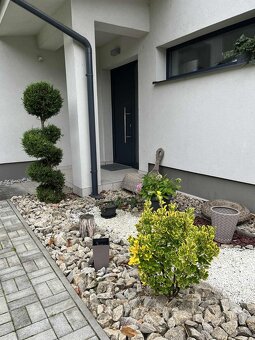 Moderný rodinný dom na predaj v Hadovciach – s bazénom - 10