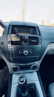 Mercedes-Benz C W204 2.2 CDI 125 kW - 10