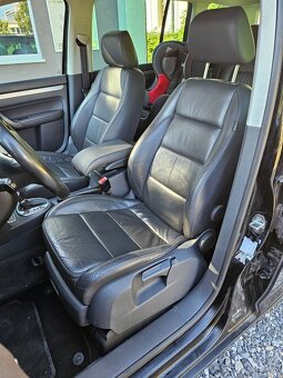 Volkswagen touran 2 0tdi DSG6 - 10