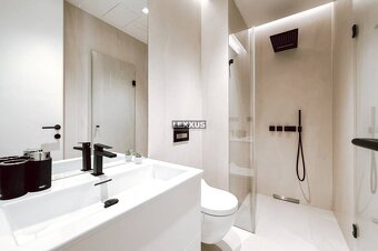 | Penthouse s dvoma terasami na pešej zóne Starého Mesta - 10