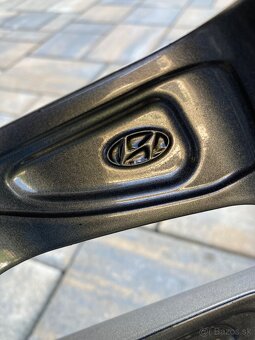 Letná sada org HYUNDAI 5x114,3 6,5J ET50 205/55 R16 - 10