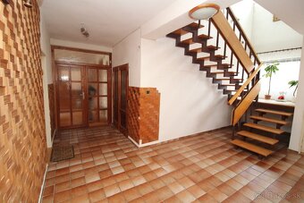 BRANDreal - veľký rodinný dom 824 m², Veľké Orvište - 10
