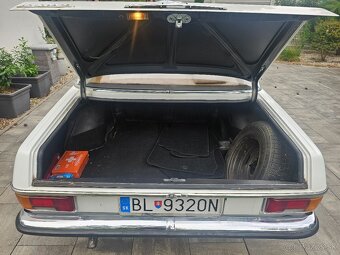 Mercedes-Benz w115 220d - 10