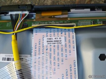 Rozpredam TV Samsung UE50CU7172 - 10