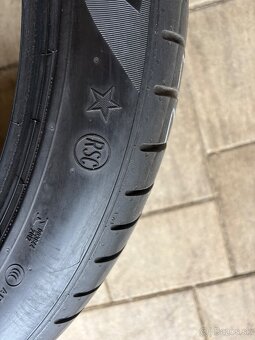 275/40 R21 a 315/35 R21 Pirelli Letne - 10