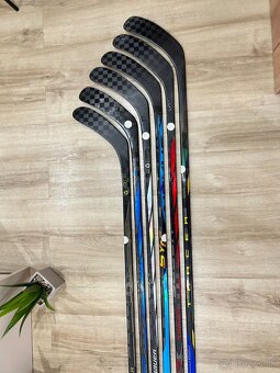 SPÁJANÉ HOKEJKY - PRAVÉ - BAUER BORON 5 PROTOR - TRACER - 10