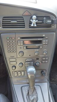 Volvo S60 2,4T AWD - 10