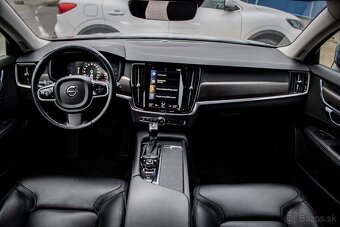 Volvo V90 D4 2.0L Momentum Cross Country - 10