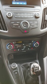 FORD FOCUS EcoBoost TREND Benzin 74KW - 10