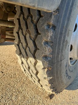 IVECO 260E37 6X4 - 10