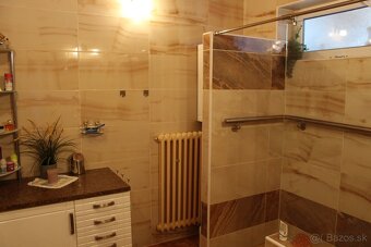 Predám 7-izb. RD, Most pri Bratislave,1133 m², veľká záhrada - 10