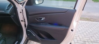 Renault Grand Scenic IV Bose - 10