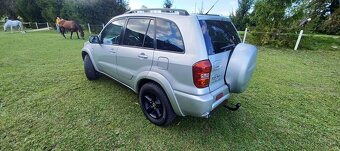 Toyota Rav4 - 10