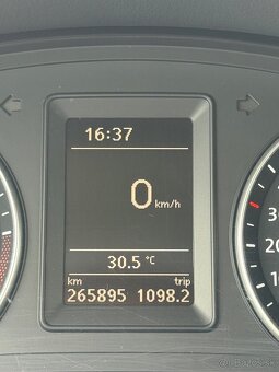 Volkswagen Touran 1.6 TDI - 10