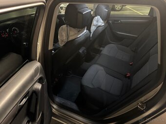 WV Passat B7 2.0 TDI - 10
