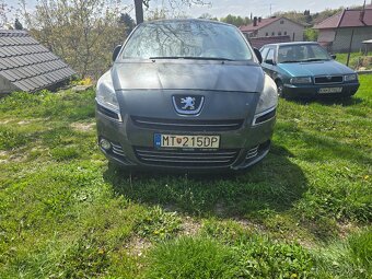 Peugeot 5008 7 miestny - 10