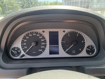 Mercedes B180 CDI - 10