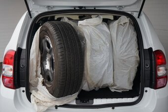 27- Dacia, Duster, 2017, benzín, 1.6 SCe 4x4, 84kw - 10