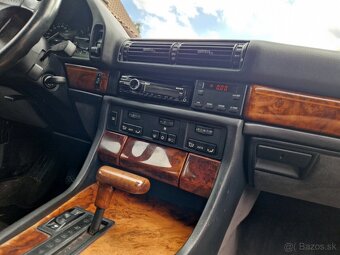 Bmw 7 e32 - 10