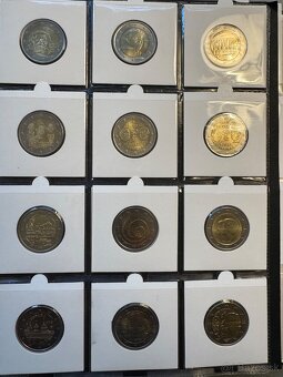 Zbierka 200 ks pamatných 2EUR mincí 2004-2015 komplet. - 10