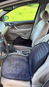 Predám Citroën C5 2,2 HDI - 10