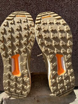 Outdoorove tenisky Adidas Terrex - 10