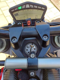 Ducati streetfighter 1098 - 10