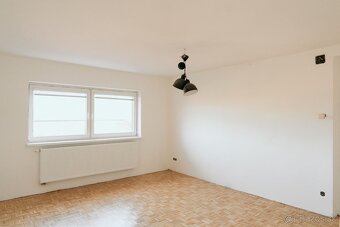 BYTOVÝ DOM - Topoľčany, Tovarnícka ul. - 10