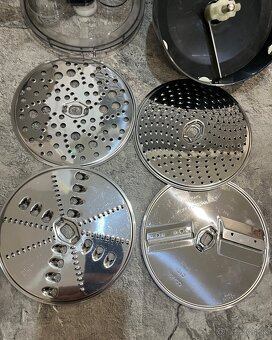 Bosch MUM 58M59 1000w kuchynsky robot - 10