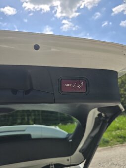 Mercedes-Benz B200d Progressive - 10