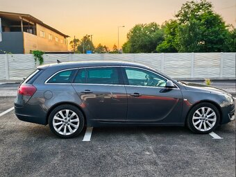 OPEL INSIGNIA Sports Tourer 2.0 CDTI 120kw - 10