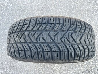Pirelli snowcontrol 3. 205/55. - r16 - 10