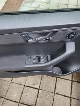 Škoda Fábia combi 1,2 Tsi 81Kw - 10