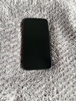Predám iPhone 14 256gb ešte rok v záruke - 10