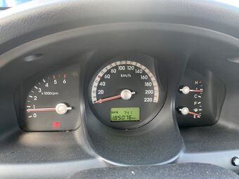 KIA Sportage 2.0crdi - 10