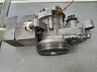 Predám motor - 10