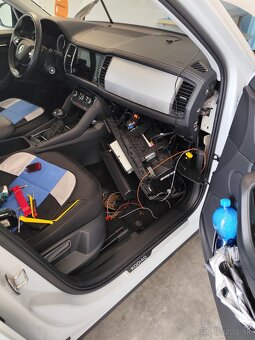 Cúvacia parkovacia kamera AUDI SEAT ŠKODA VOLKSWAGEN - 10