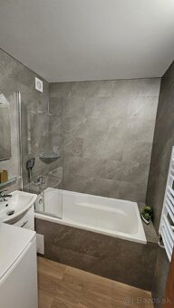 Prenájom 3 izbového bytu - 10