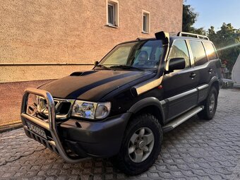 Predám Nissan Terrano 2 3,0D 2002 - 10
