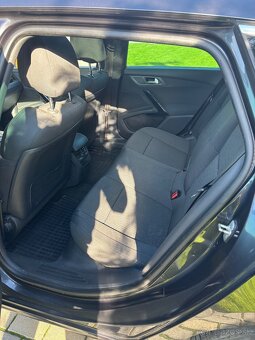 Peugeot 508SW - 10