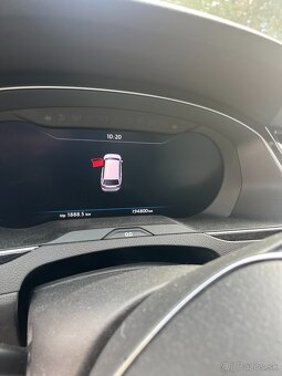 VOLKSWAGEN PASSAT 2.0 TDI - 10