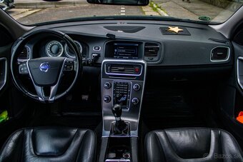 Volvo V60 D5 2.4 205PS - 10